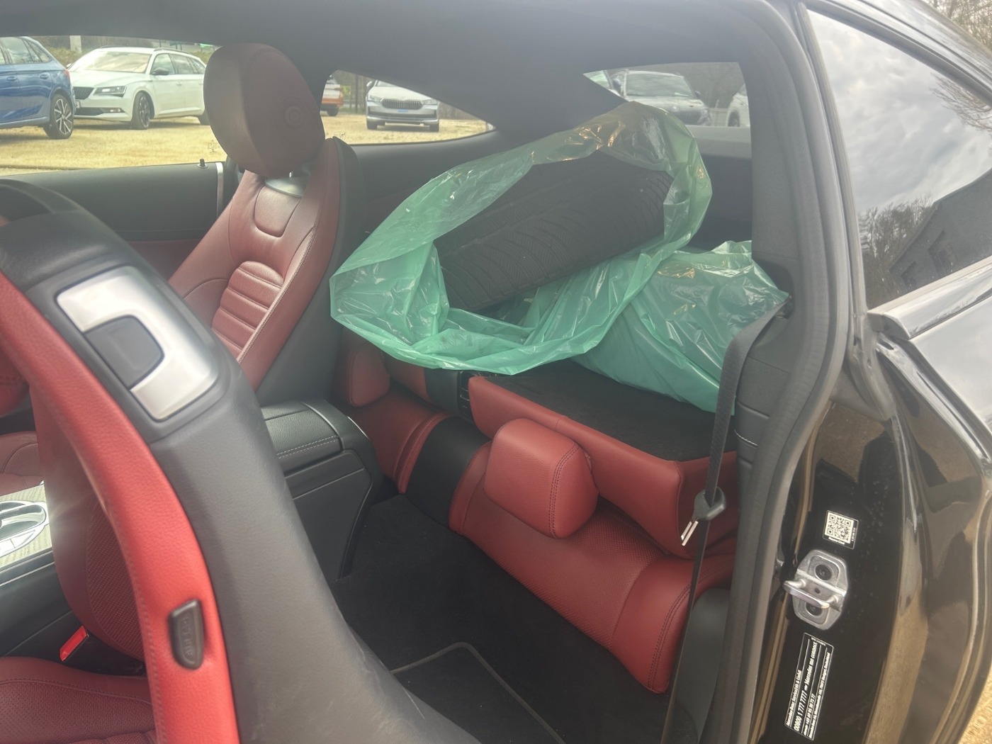 Mercedes-Benz C 300  AMG Line LED PANO RFK SHZ TWA LEDER-ROT Bild 18