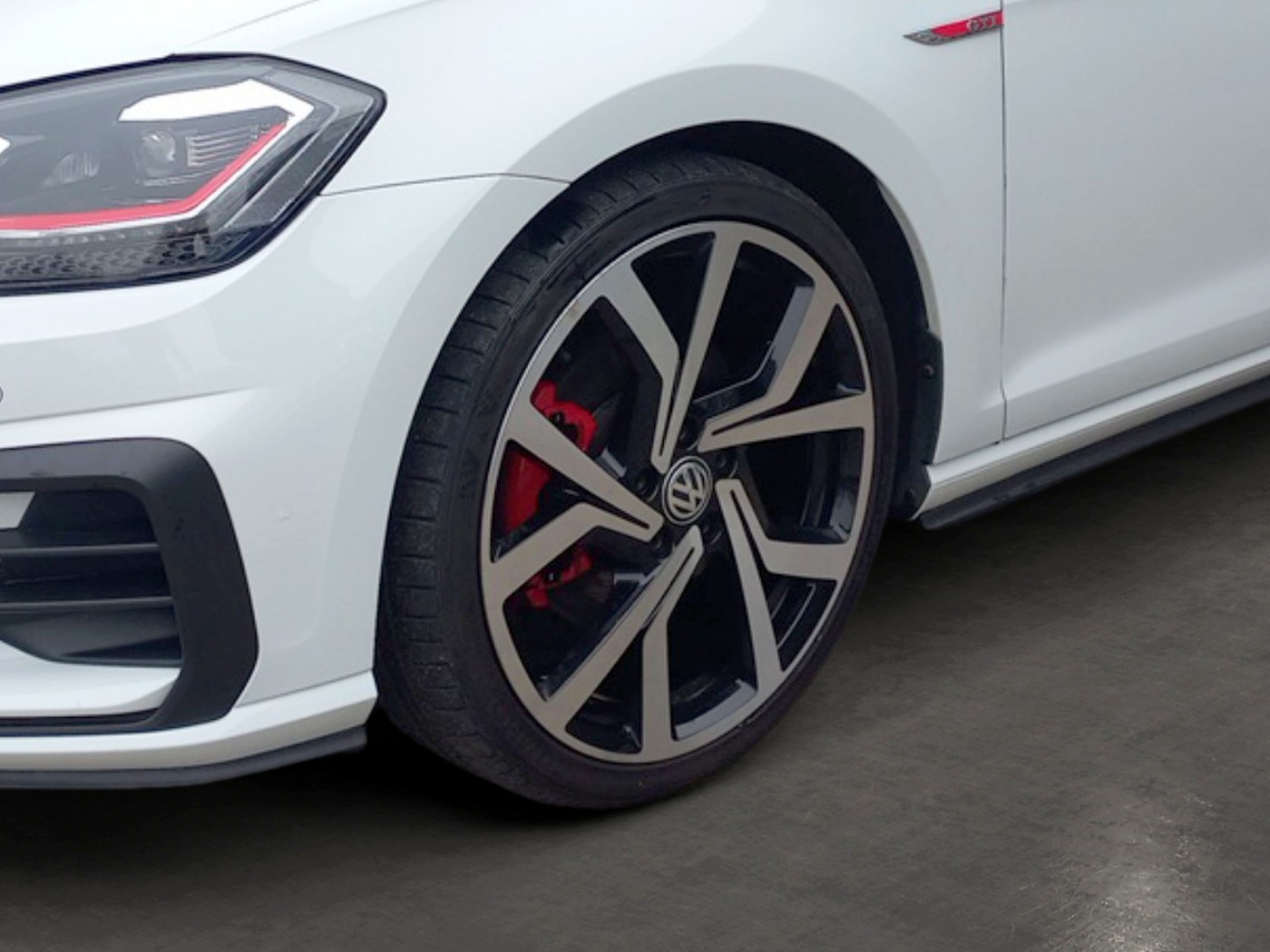 VW Golf VII 2.0 TSI BMT GTI 19
