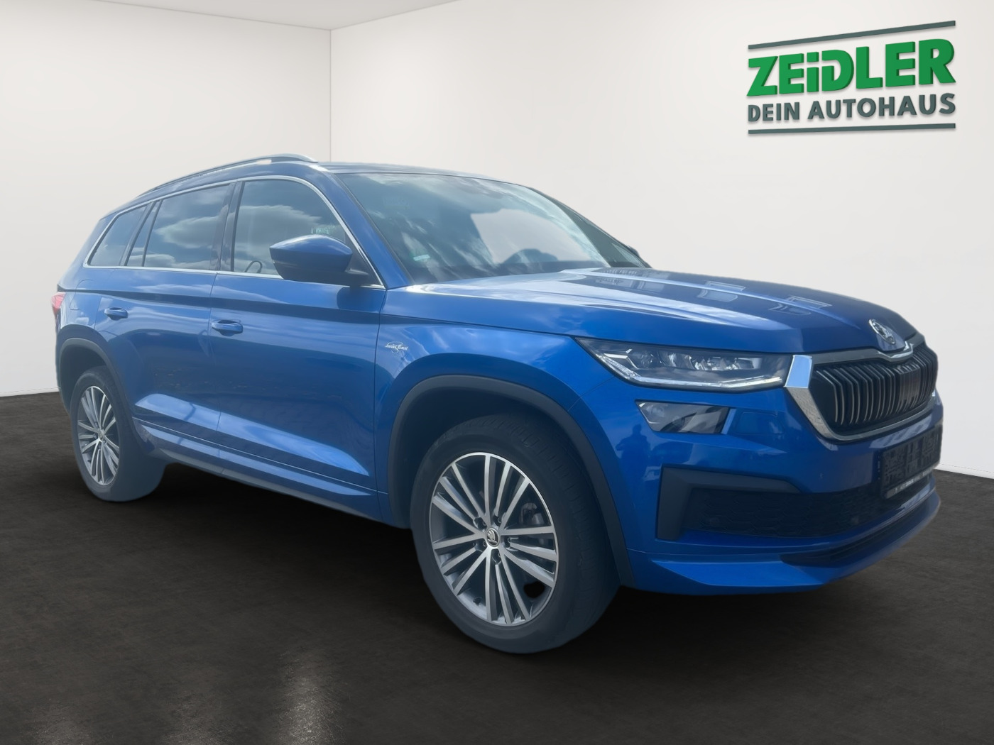 SKODA Kodiaq 2.0 TDI DSG L&K ACC DAB LED NAVI RFK SHZ Bild 2