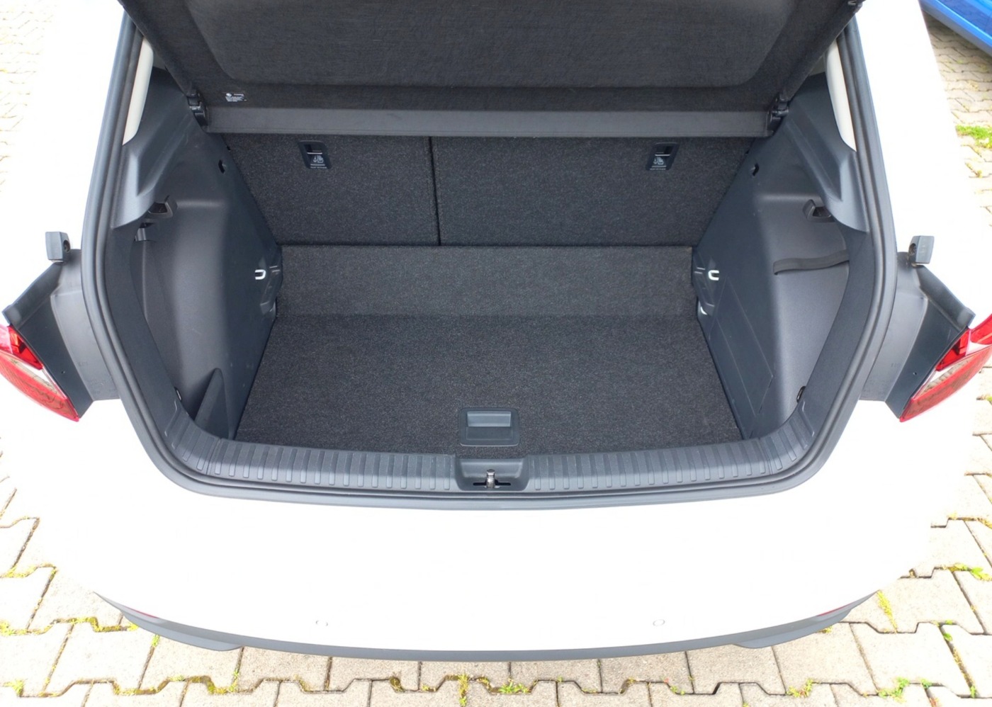 SKODA Fabia 1.0 TSI Style DAB KA LED LHZ SHZ PDC TOUCH Bild 19
