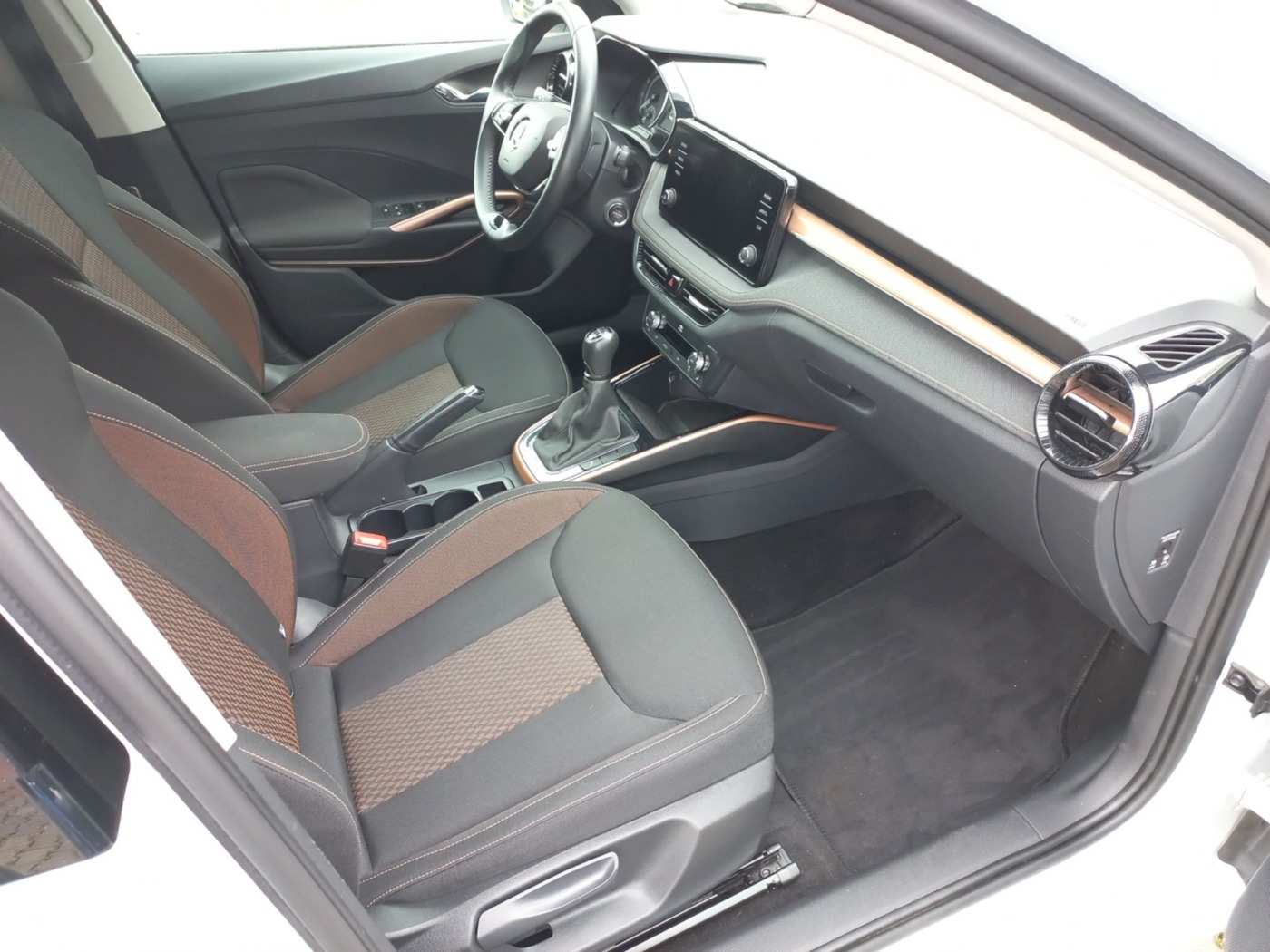 SKODA Fabia 1.0 TSI Style DAB KA LED LHZ SHZ PDC TOUCH Bild 17