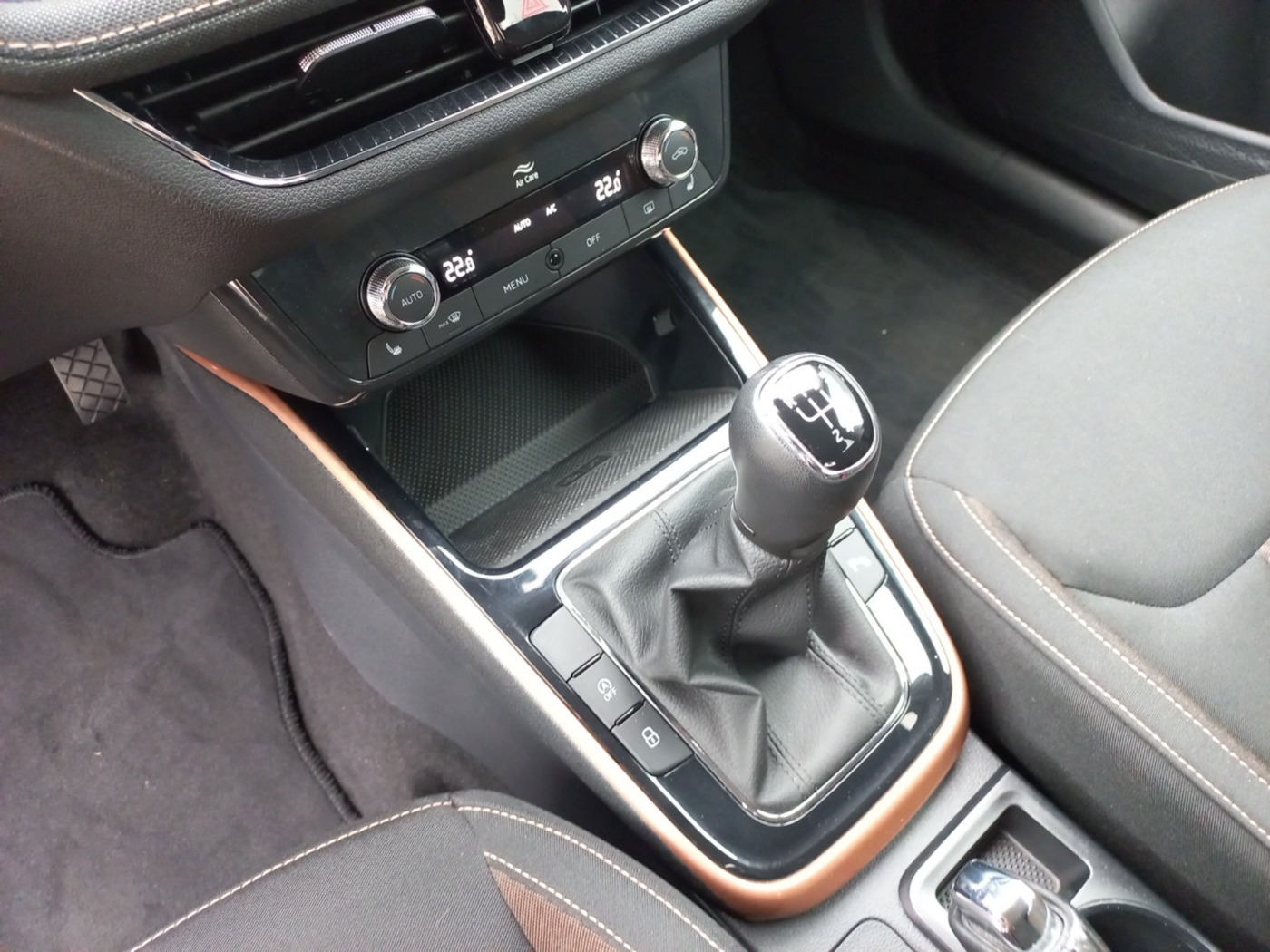 SKODA Fabia 1.0 TSI Style DAB KA LED LHZ SHZ PDC TOUCH Bild 14
