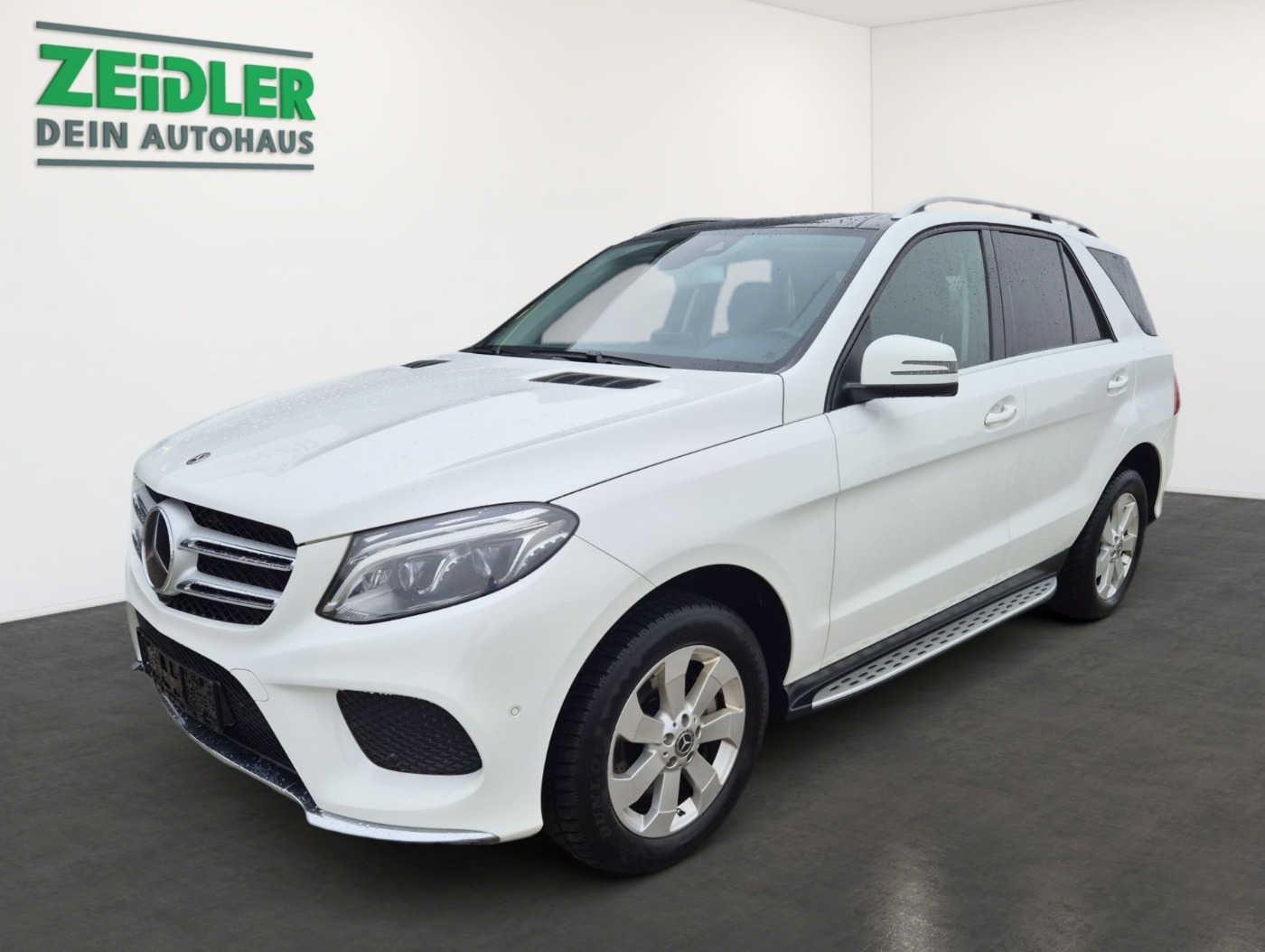 Mercedes-Benz GLE 350 d 4Matic AMG AHK LED NAVI PANO RFK STHZ