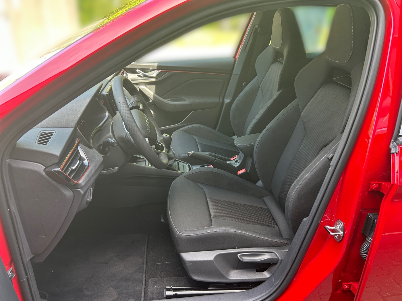 SKODA Scala 1.0 TSI Selection DAB KA MATRIX PDC SHZ VC Bild 7
