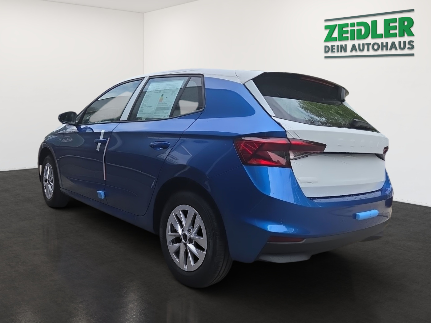 SKODA Fabia 1.0 MPI Essence DAB LED NEBEL PDC SHZ VC Bild 4