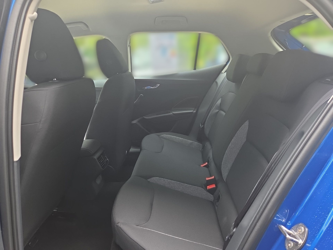 SKODA Fabia 1.0 MPI Essence DAB LED NEBEL PDC SHZ VC Bild 11