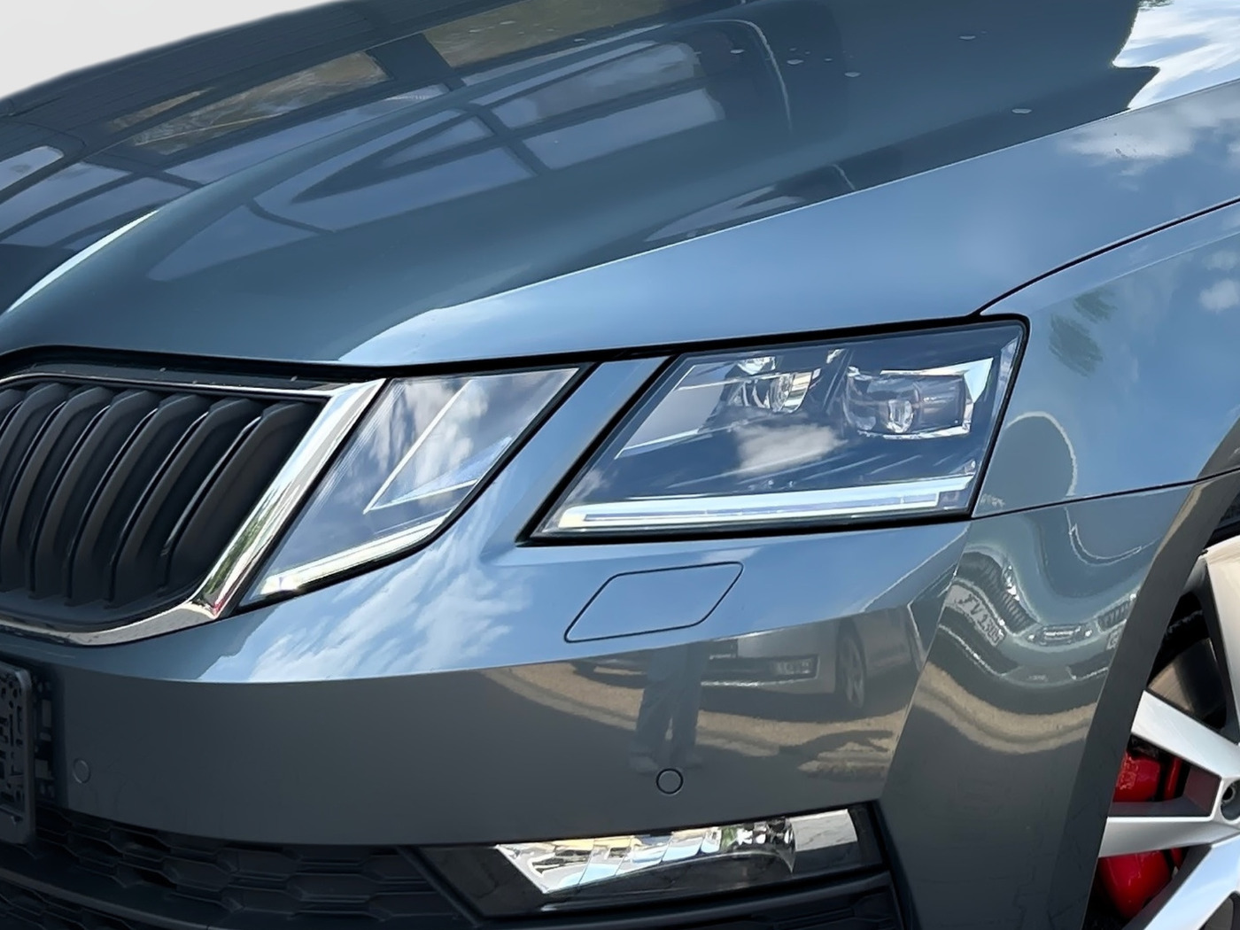 SKODA Octavia Combi 1.5 TSI Clever KA LED NAVI PDC SHZ Bild 5