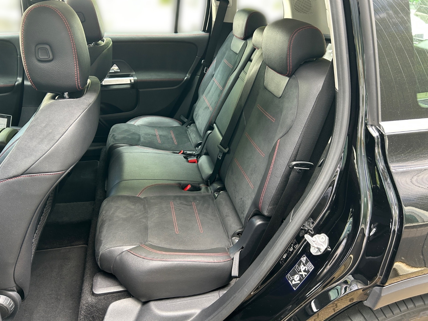 MERCEDES-BENZ GLB 220 d 4Matic AMG DAB KA LED MBUX NAVI RFK SHZ Bild 11