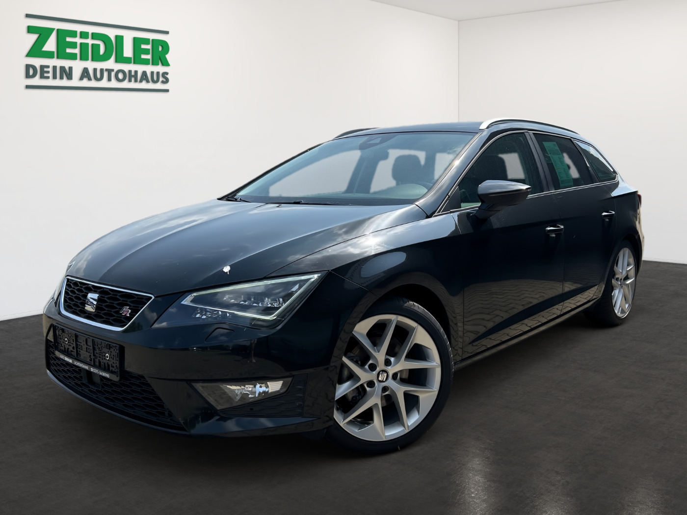 SEAT Leon ST 1.4 TSI FR AHK LED NAVI PDC RFK SHZ SOUND