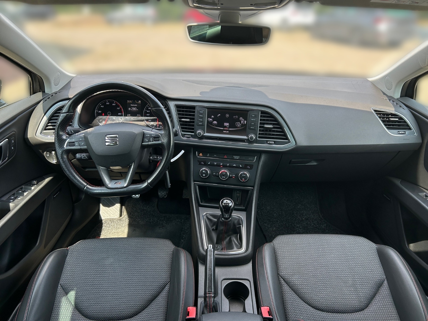 SEAT Leon ST 1.4 TSI FR AHK LED NAVI PDC RFK SHZ SOUND Bild 10