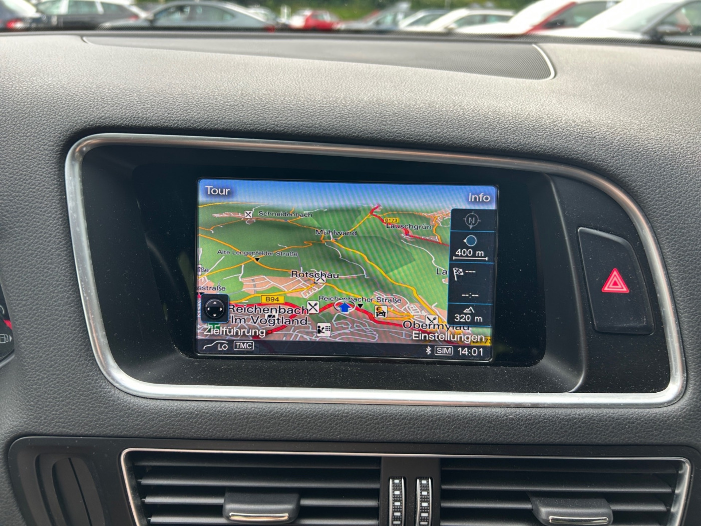 Audi Q5 2.0 TDI quattro S-Line AHK NAVI PDC SHZ XENON Bild 14