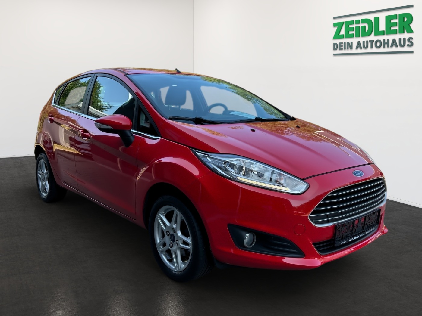 FORD Fiesta 1.25 Titanium ALU KLIMA NEBEL SHZ W-PAKET Bild 2