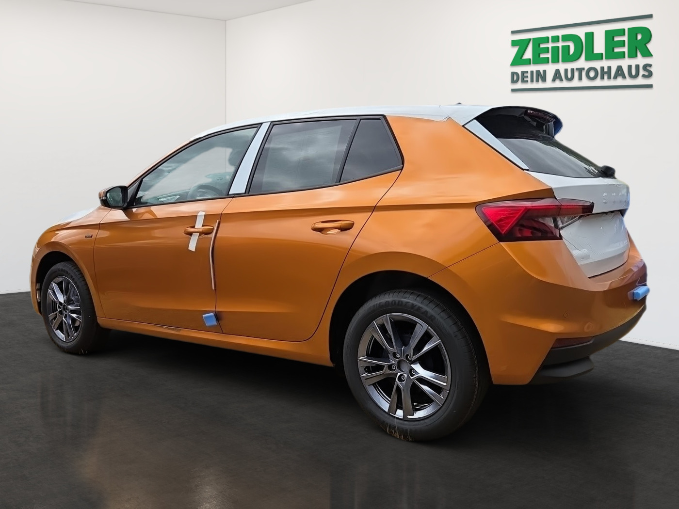 SKODA Fabia 1.0 TSI Tour DAB KA LED LHZ RFK SHZ TOUCH Bild 4