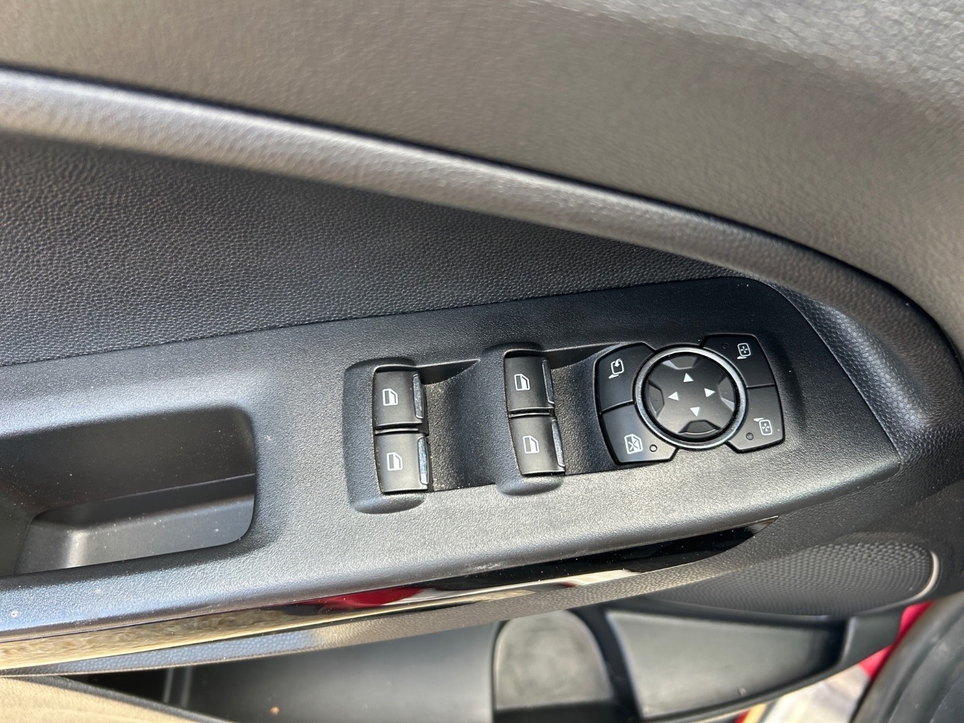 FORD EcoSport 1.0 EcoBoost Titanium DAB KA LHZ PDC SHZ Bild 12