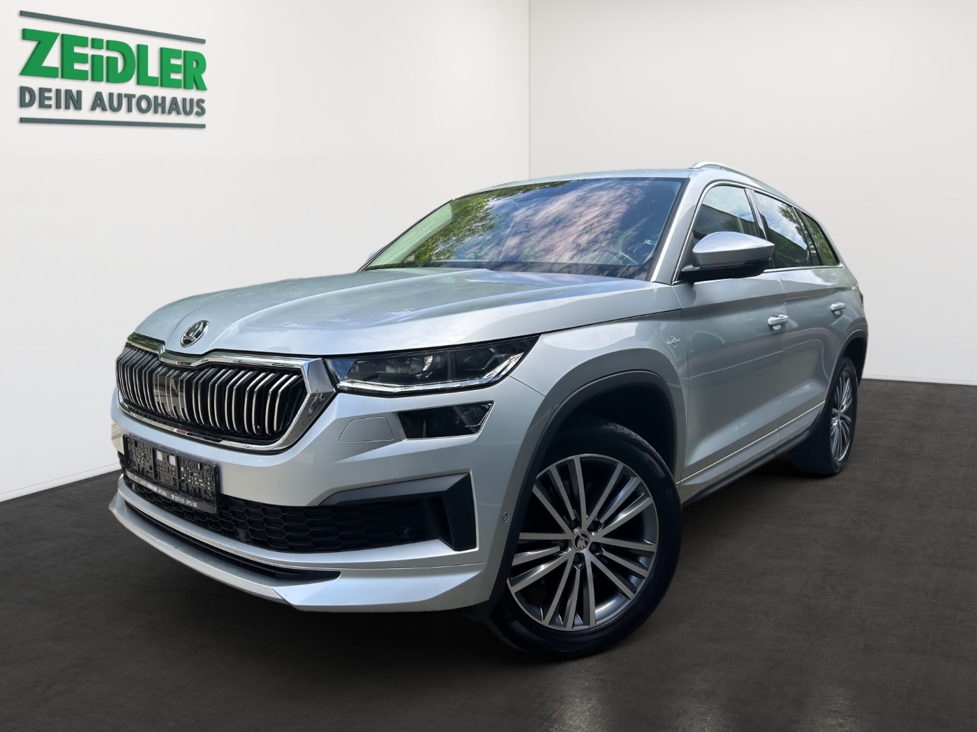 SKODA Kodiaq 2.0 TDI DSG 4x4 L&amp;K ACC MATRIX NAVI STHZ