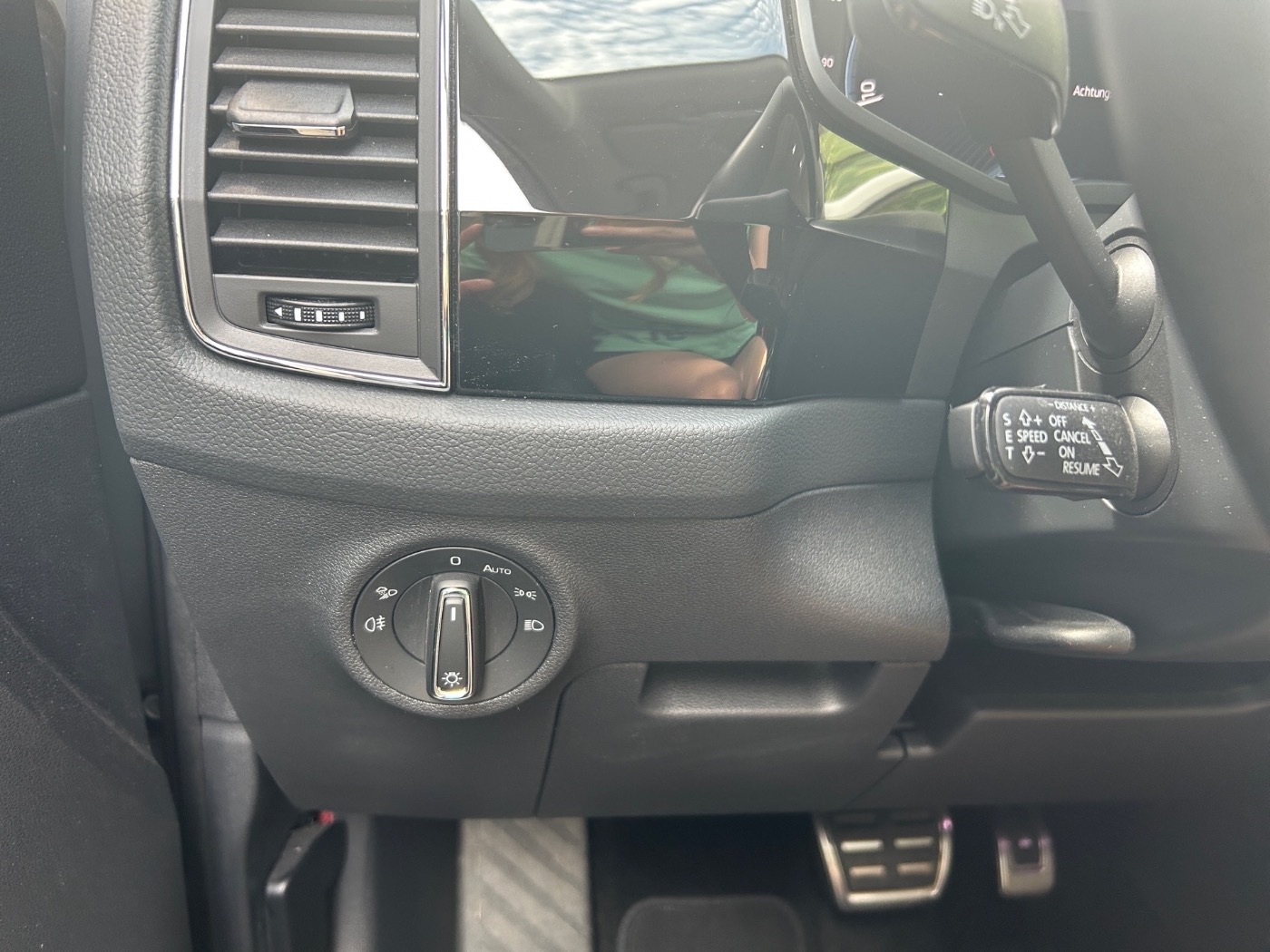 SKODA Kodiaq 2.0 TDI DSG 4x4 L&amp;K ACC MATRIX NAVI STHZ Bild 17