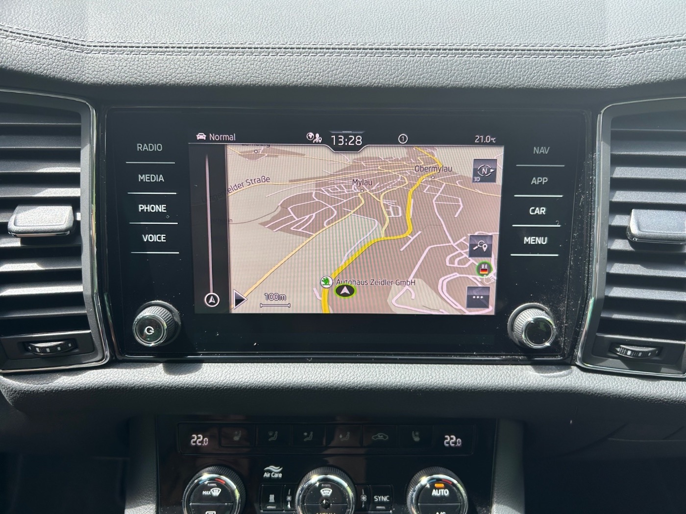 SKODA Kodiaq 2.0 TDI DSG 4x4 L&amp;K ACC MATRIX NAVI STHZ Bild 18