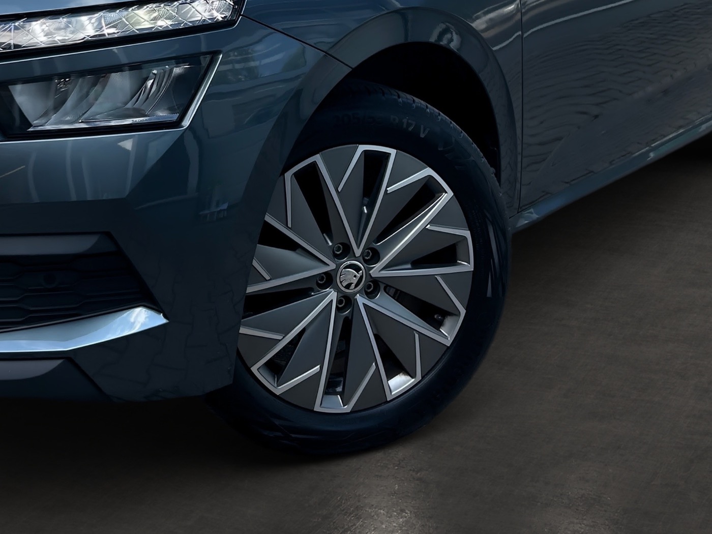 SKODA Kamiq 1.0 TSI Clever DAB KA LED LM PDC SHZ TOUCH Bild 6