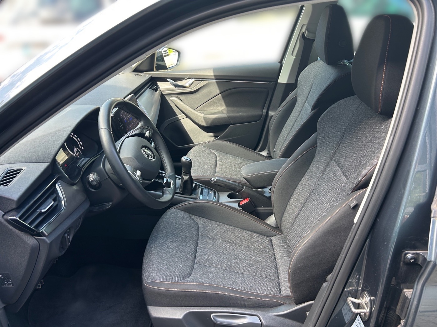 SKODA Kamiq 1.0 TSI Clever DAB KA LED LM PDC SHZ TOUCH Bild 7
