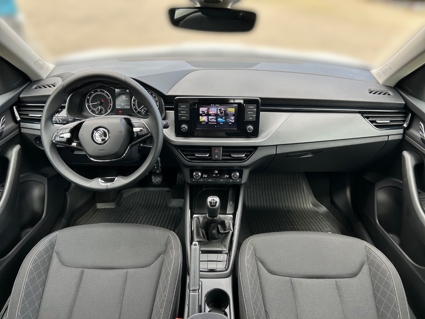 SKODA Kamiq 1.0 TSI Ambition DAB KA LED LHZ LM PDC SHZ Bild 10
