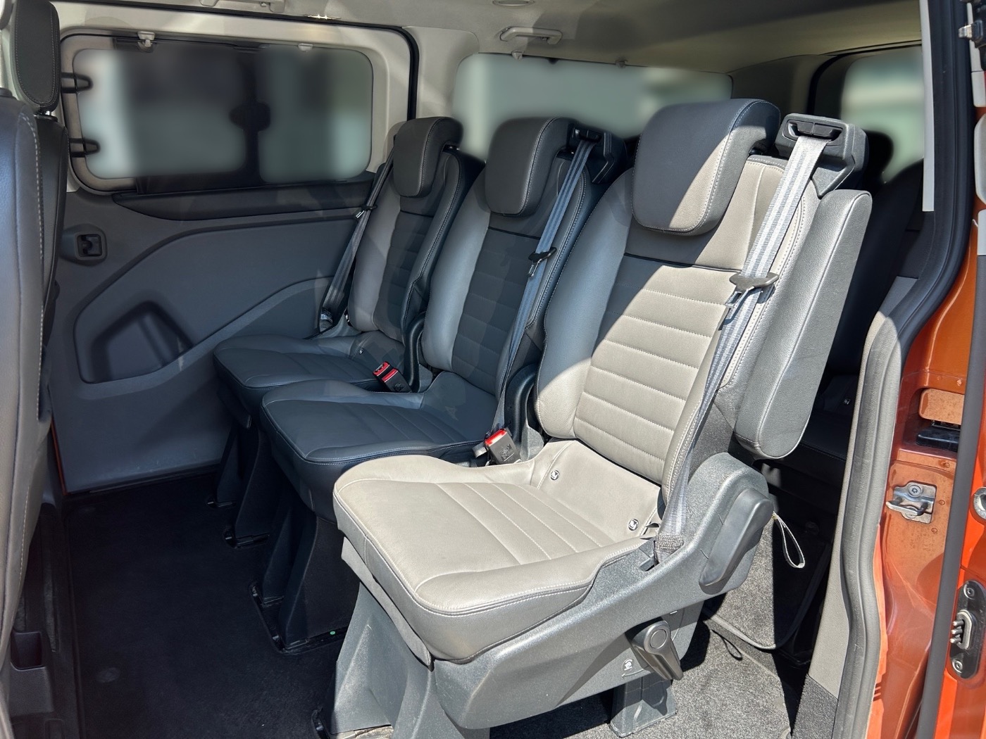 FORD Tourneo Custom 2.0 TDCi L2 Titanium 8-Sitze Bild 11