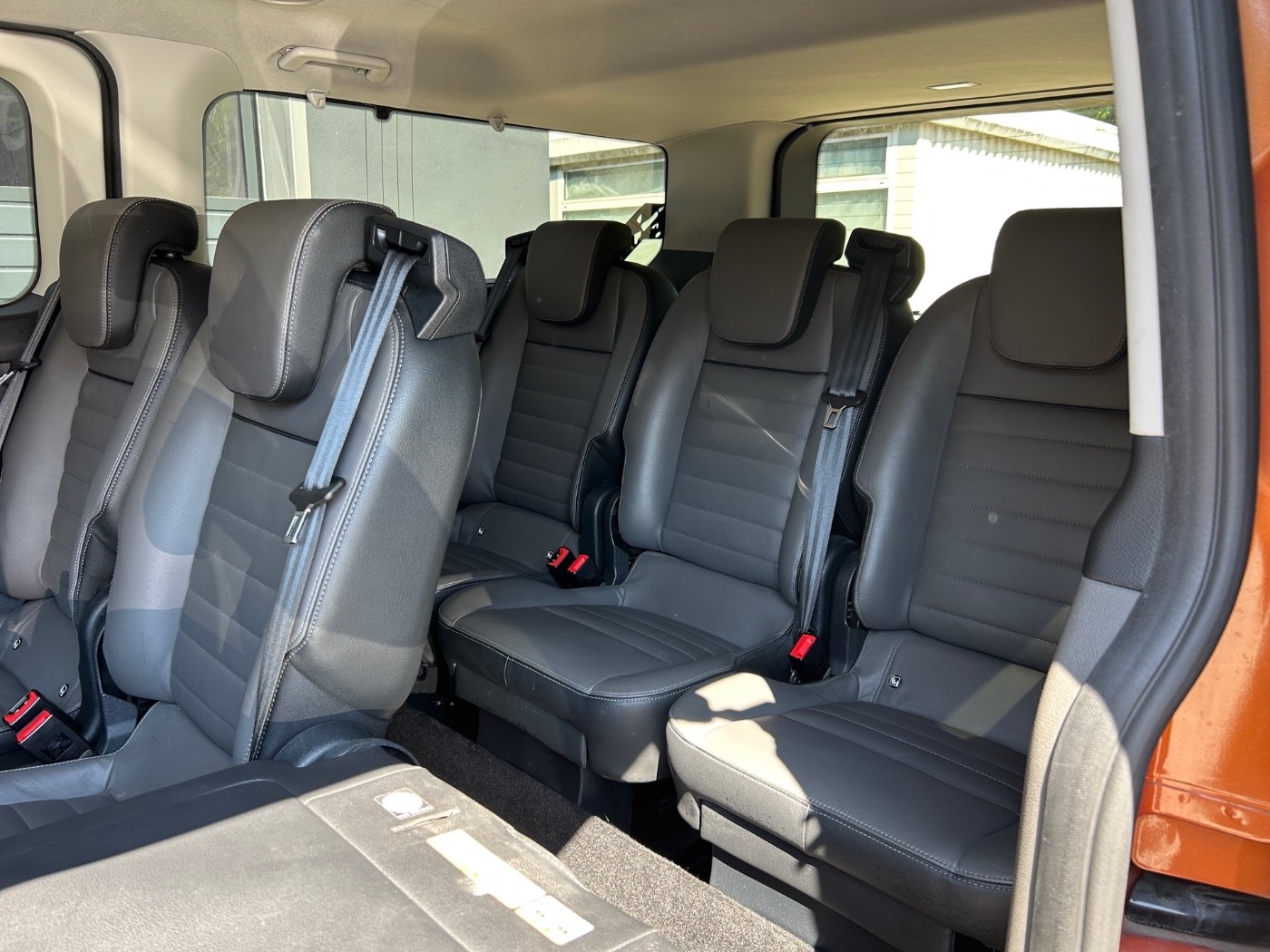 FORD Tourneo Custom 2.0 TDCi L2 Titanium 8-Sitze Bild 12