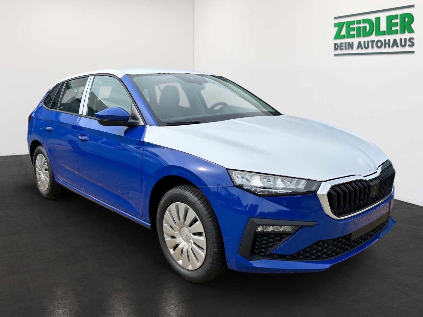 SKODA Scala 1.0 TSI Essence DAB LED NEBEL PDC SHZ VC Bild 2