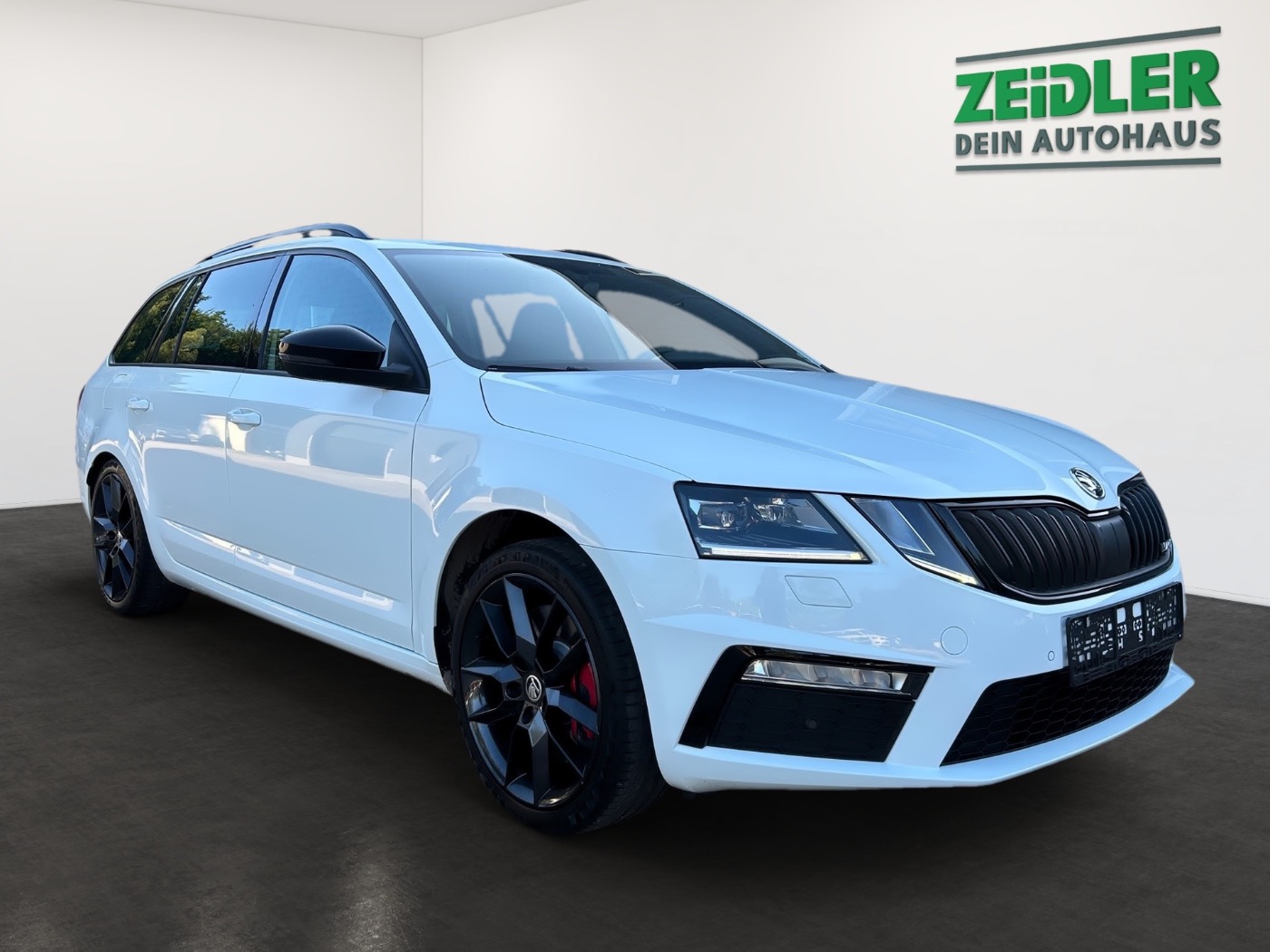 SKODA Octavia Combi 2.0 TSI RS AHK KA LED PDC SHZ TOUCH Bild 2