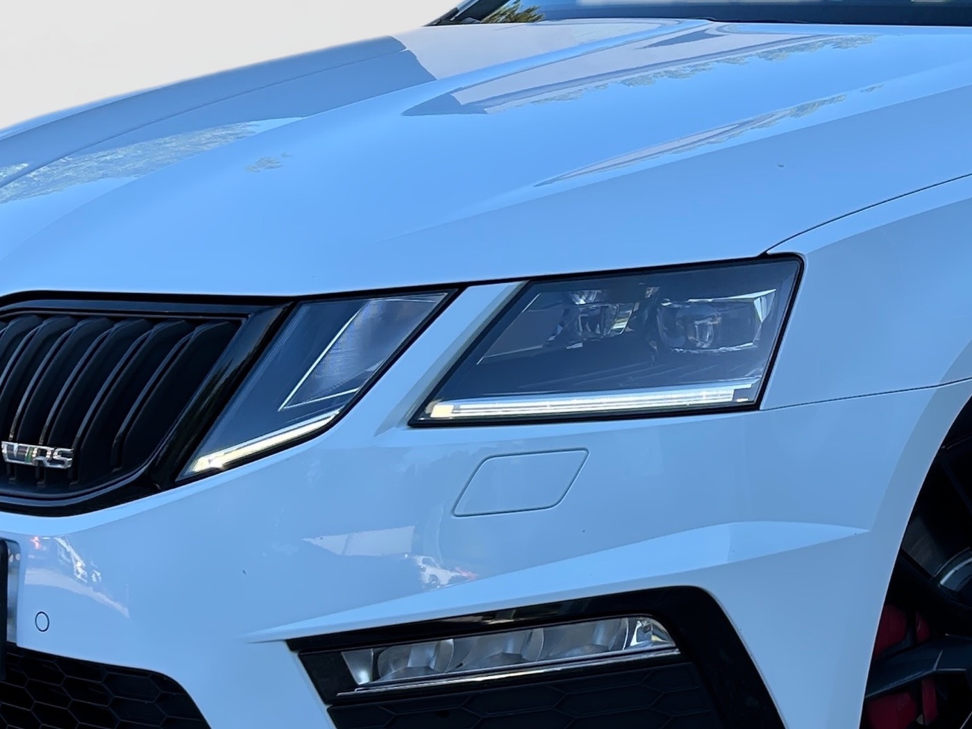 SKODA Octavia Combi 2.0 TSI RS AHK KA LED PDC SHZ TOUCH Bild 5