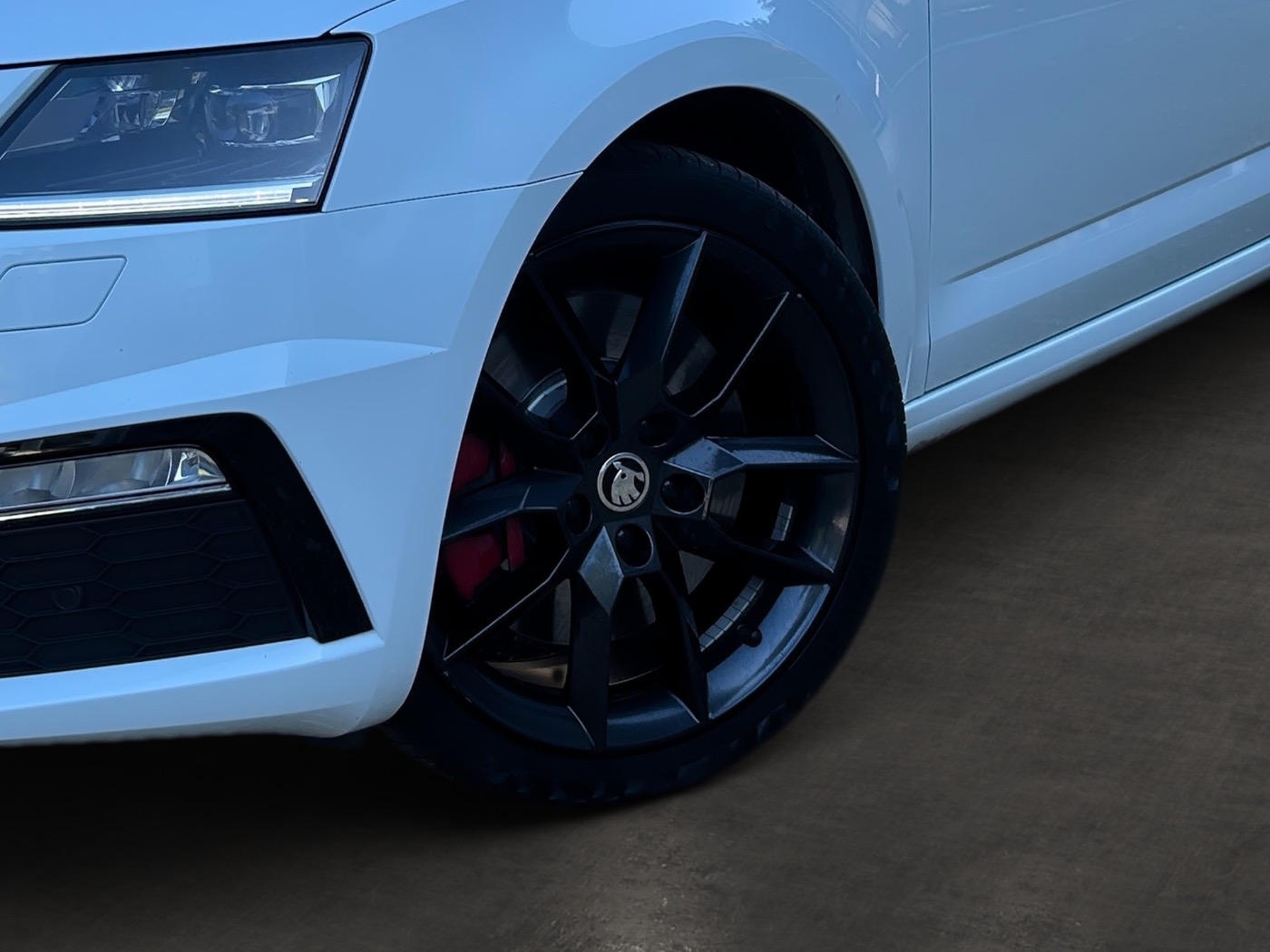 SKODA Octavia Combi 2.0 TSI RS AHK KA LED PDC SHZ TOUCH Bild 6