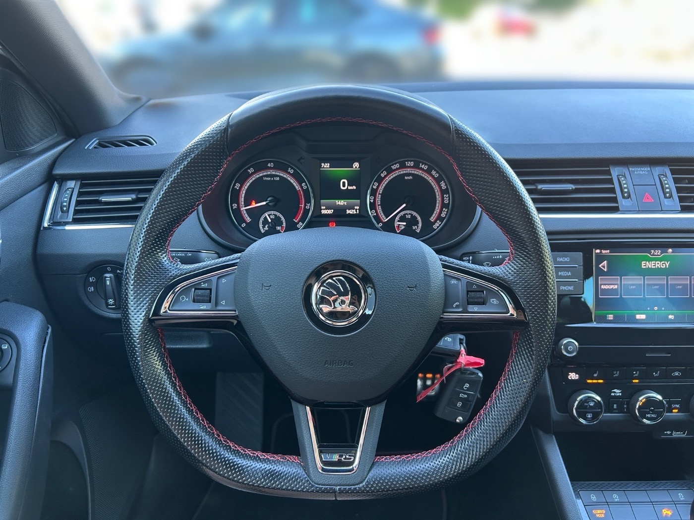 SKODA Octavia Combi 2.0 TSI RS AHK KA LED PDC SHZ TOUCH Bild 8