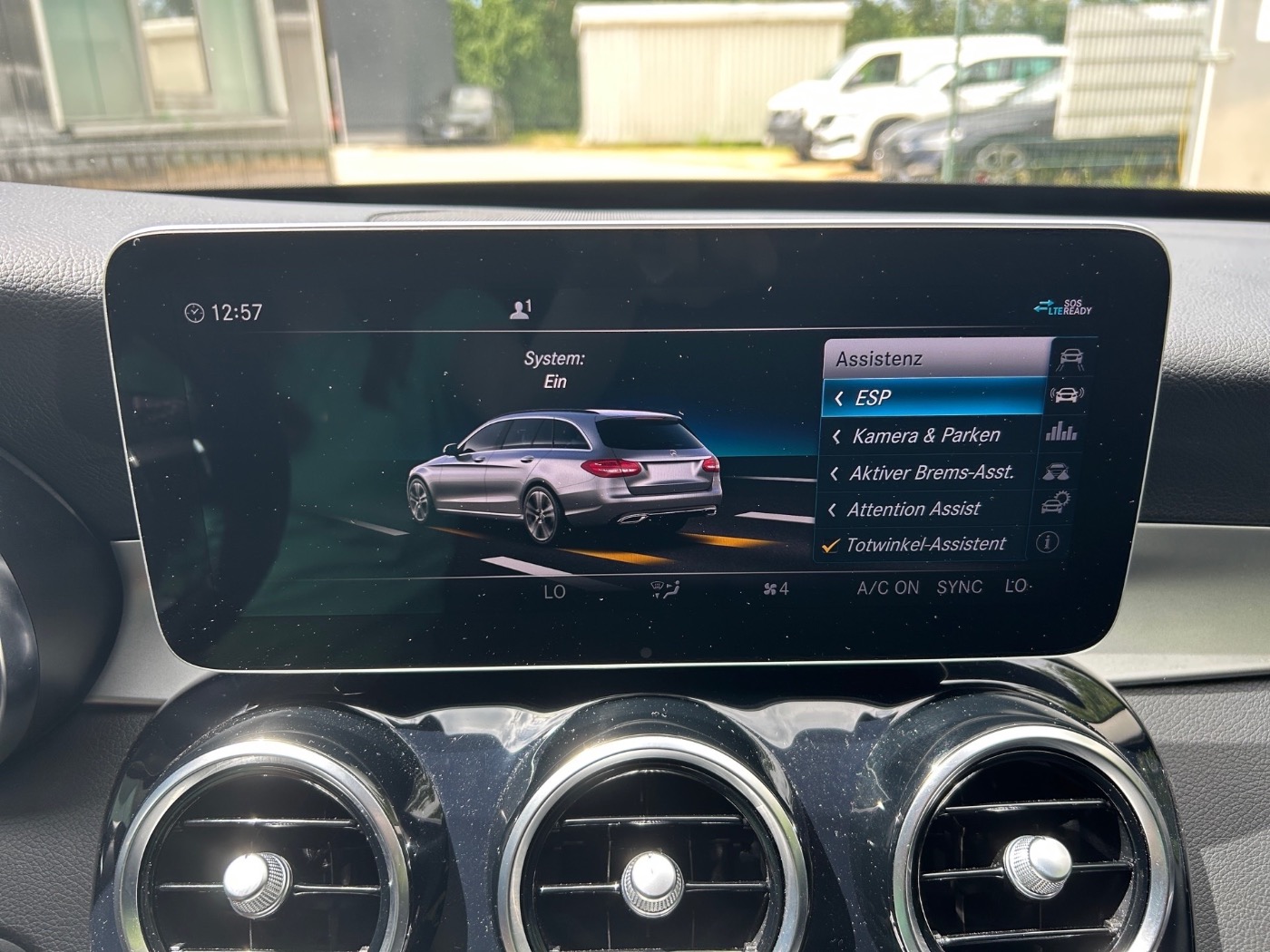 MERCEDES-BENZ C 200 d T-Modell 9G AHK ACC HUD LED NAVI RFK SHZ Bild 12