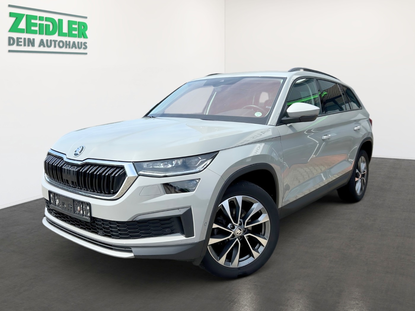 SKODA Kodiaq 2.0 TDI DSG Tour Matrix 4xSHZ ACC AHK