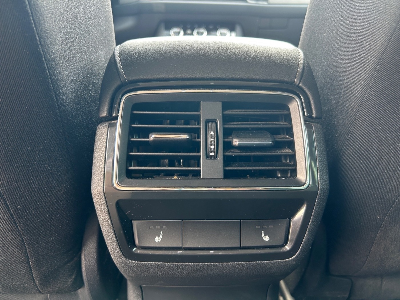 SKODA Kodiaq 2.0 TDI DSG Tour Matrix 4xSHZ ACC AHK Bild 18