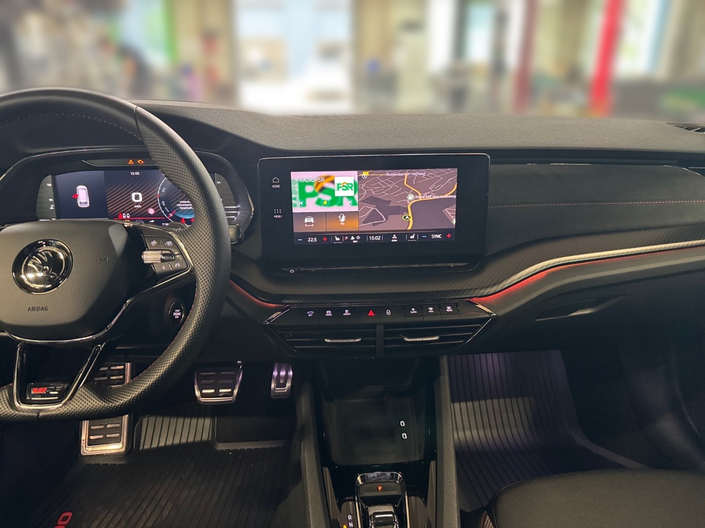Skoda Octavia Combi 2.0 TSI RS ACC HUD DynLi el.Heck Bild 10