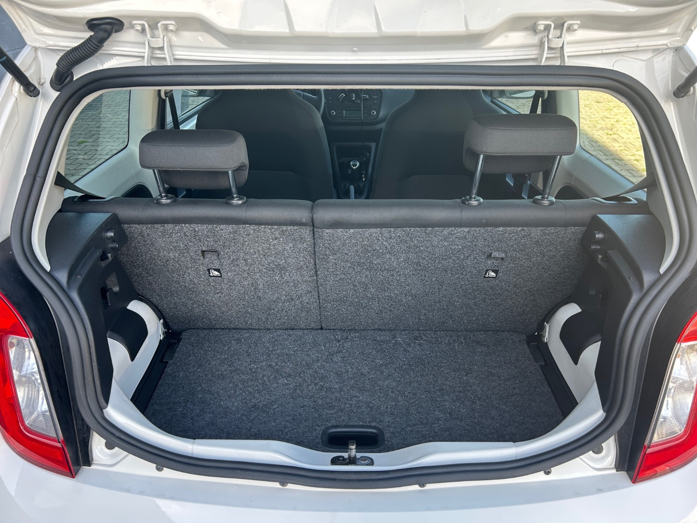 Škoda Citigo 1.0 Ambition 3trg. Klima Alu PDC SHZ Bild 12