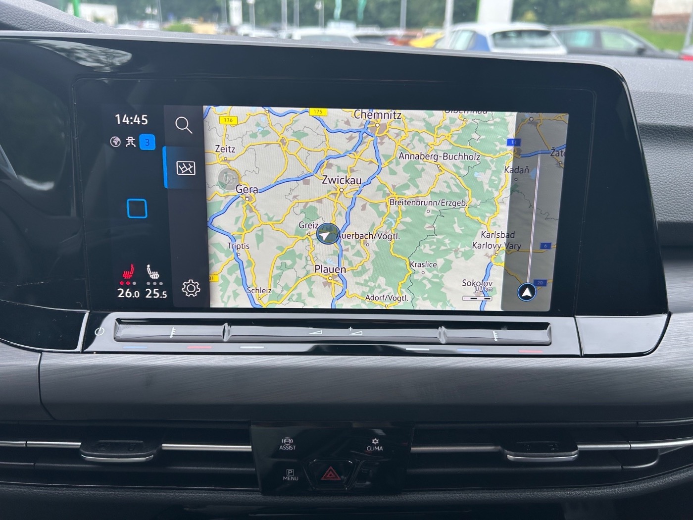 VW Golf VIII 1.5 eTSI Style Navi Parklenk. AHK ACC Bild 18