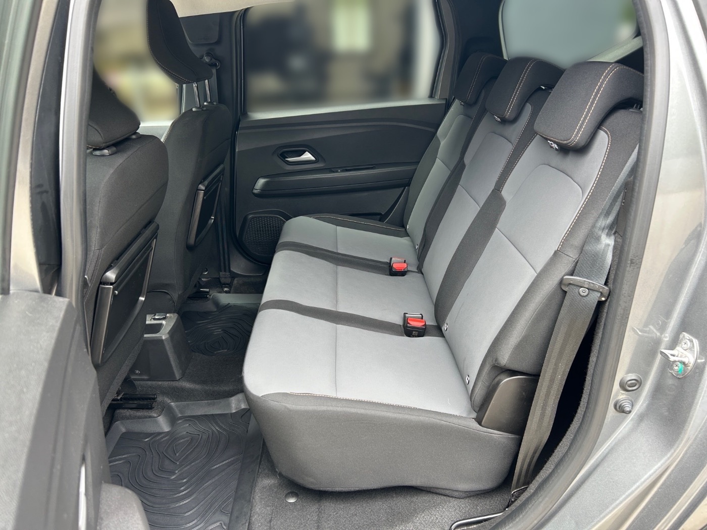 Dacia Jogger 1.0 TCe 100 ECO-G Extreme KlimaautoSHZ Alu Bild 11