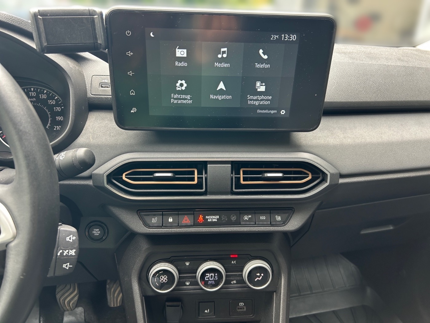 Dacia Jogger 1.0 TCe 100 ECO-G Extreme KlimaautoSHZ Alu Bild 9