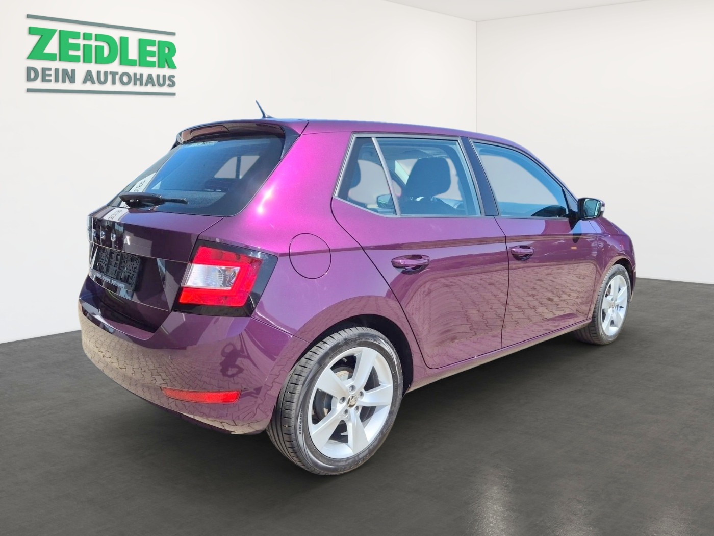 SKODA Fabia 1.0 TSI Cool Plus LM Klima PDC SHZ Bild 3