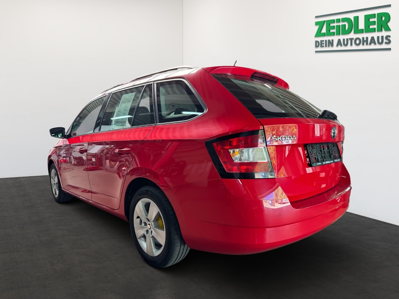 Skoda Fabia Combi 1.0 TSI Ambition Green tec LM SHZ AC Bild 4