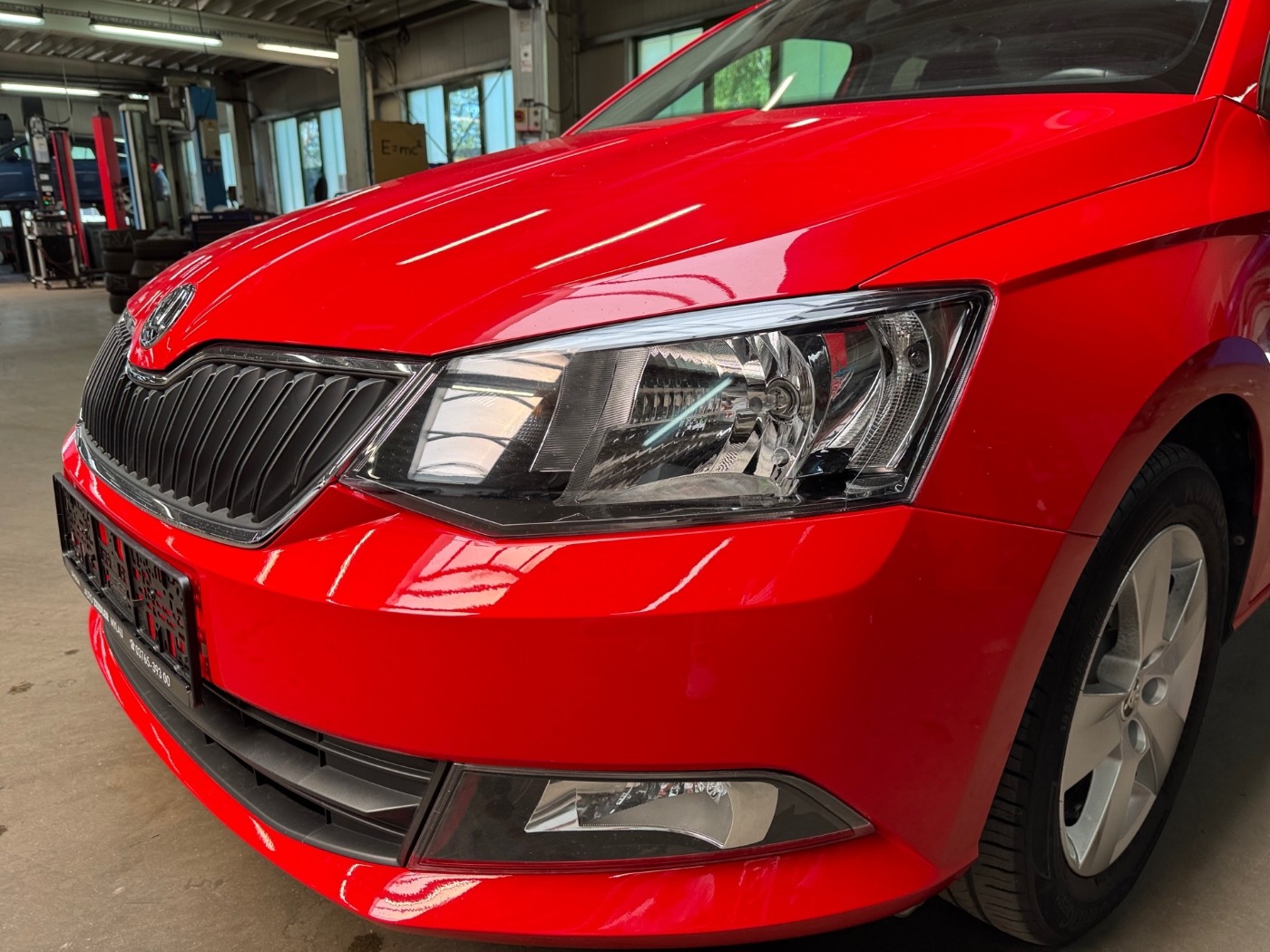 Skoda Fabia Combi 1.0 TSI Ambition Green tec LM SHZ AC Bild 5