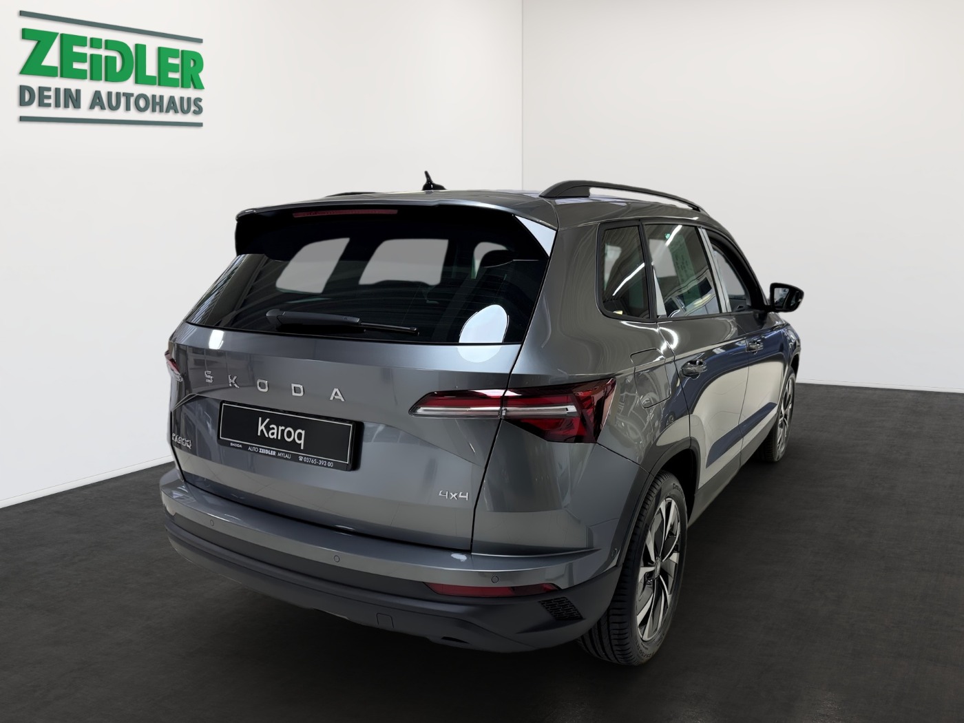 Škoda Karoq 2.0 TDI Drive 4x4 DSG Navi Kam. 2xKlima ACC Bild 3