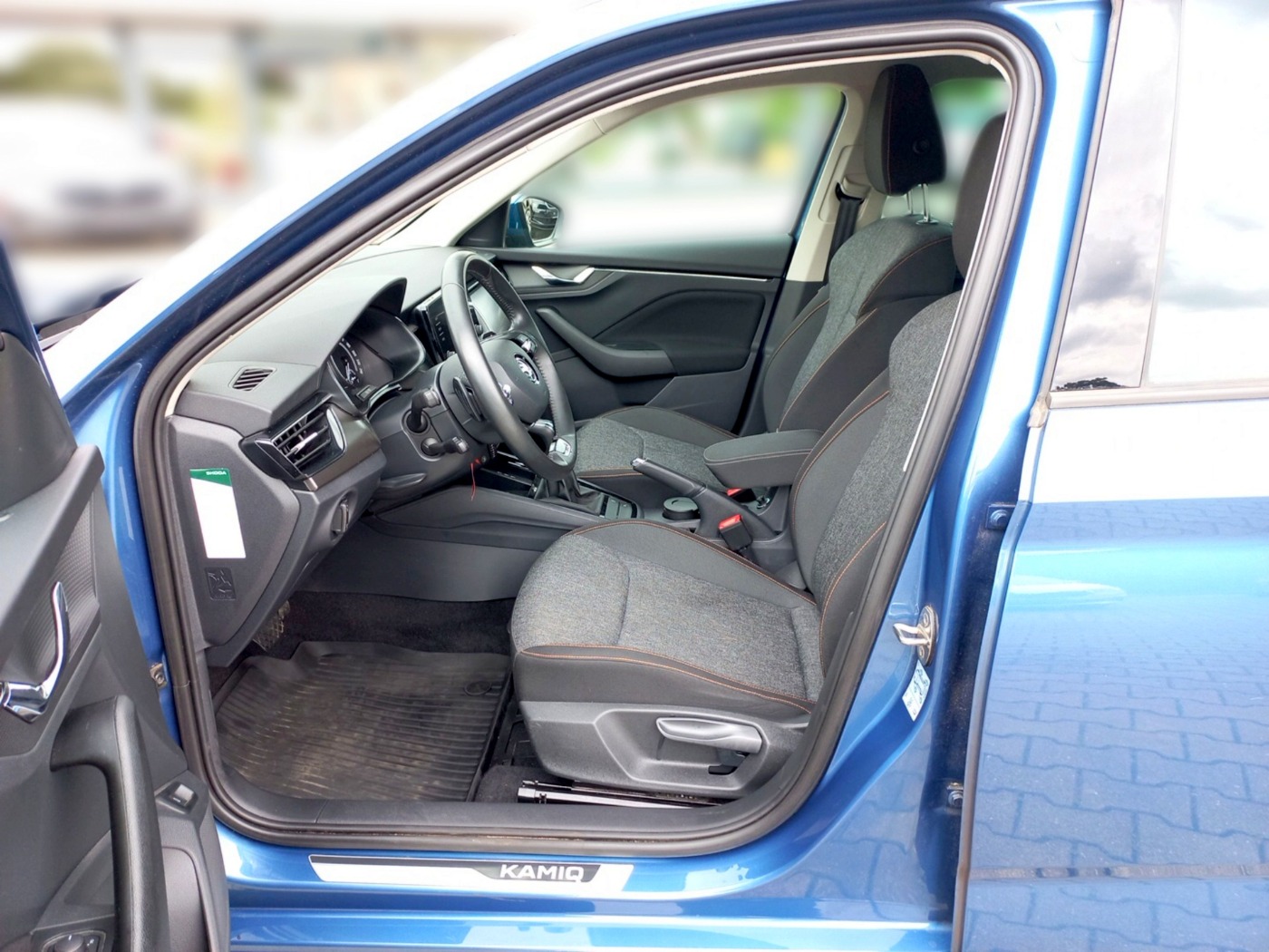 SKODA Kamiq 1.5 TSI Clever DSG Kam. ACC KlimaA LED Bild 7