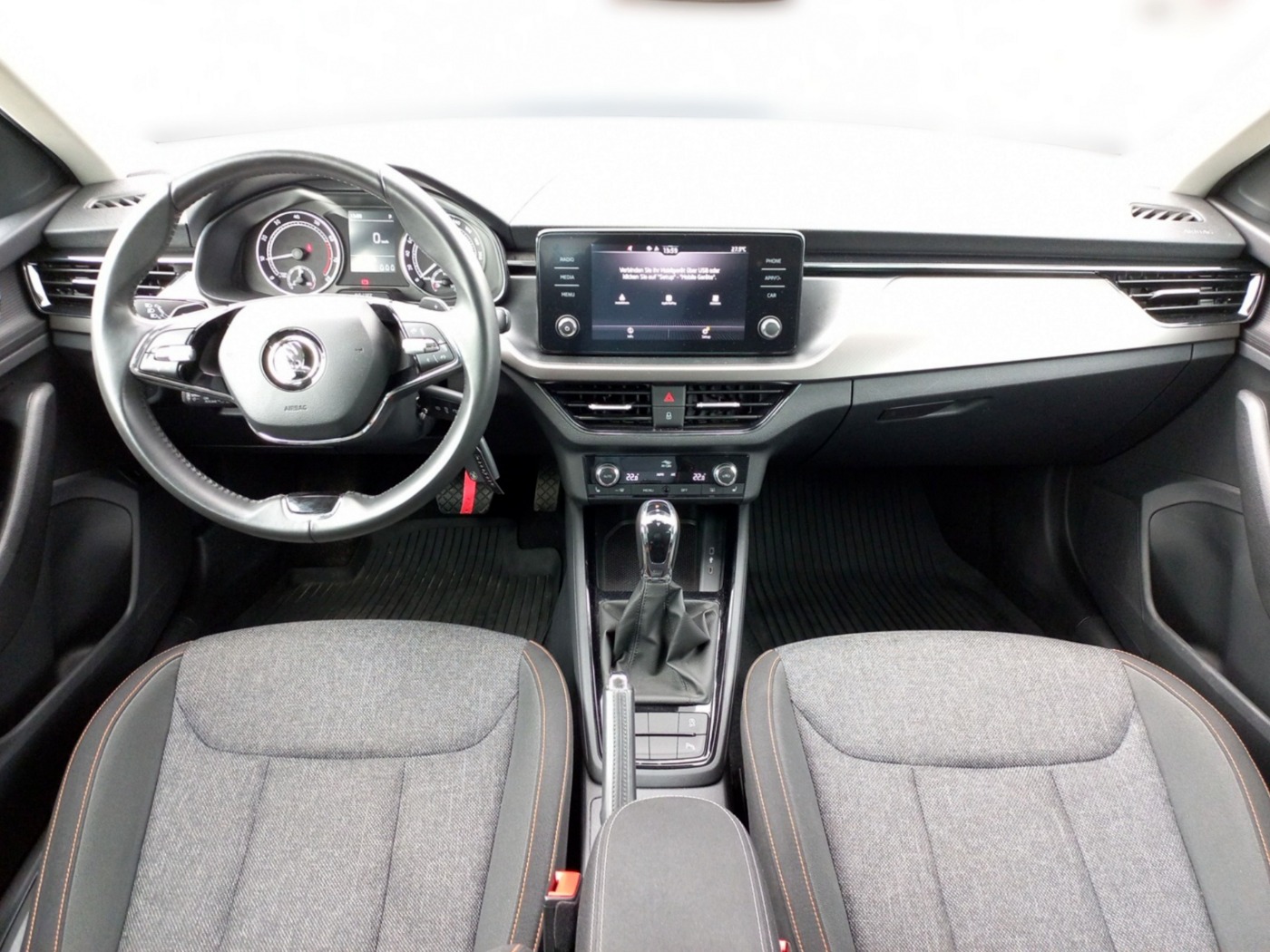 SKODA Kamiq 1.5 TSI Clever DSG Kam. ACC KlimaA LED Bild 10