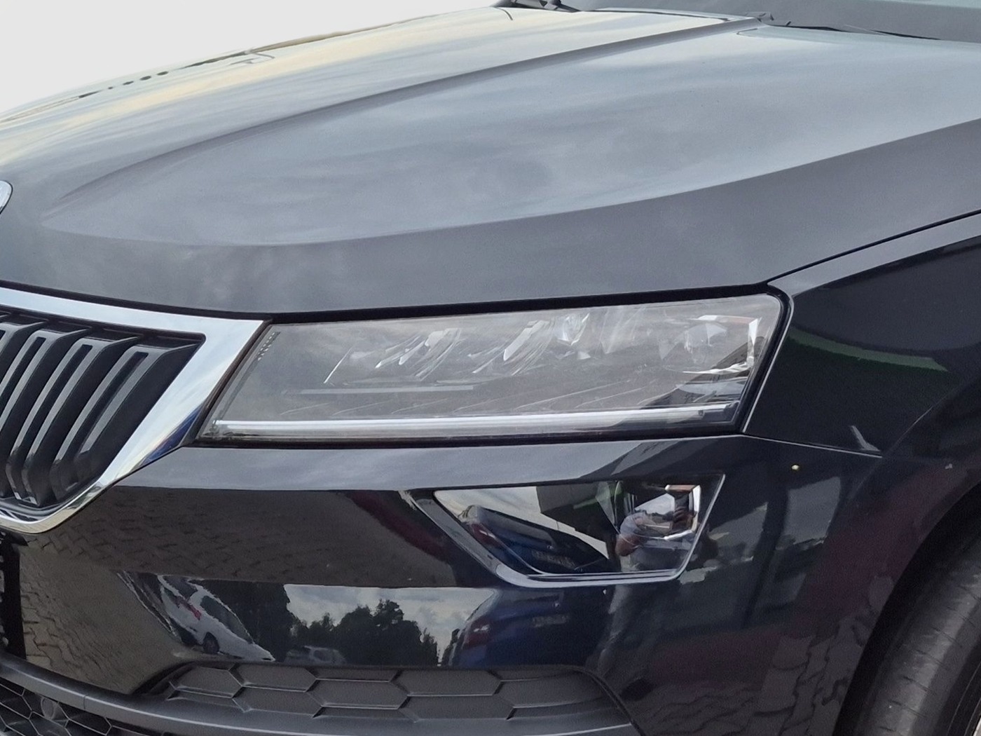 SKODA Karoq 1.5 TSI ACT Clever LM Navi Klimaauto 4xSHZ Bild 5
