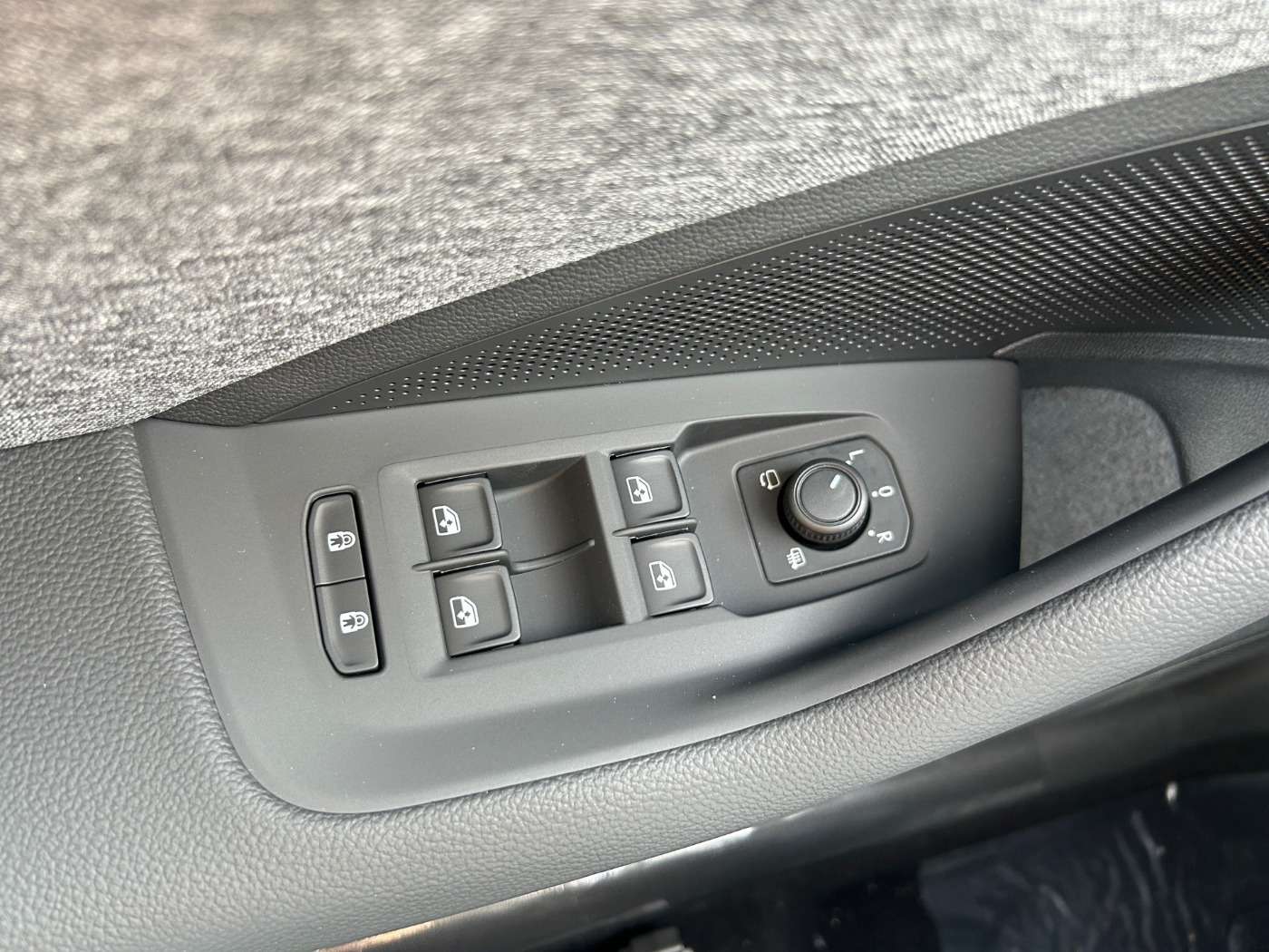 SKODA Superb Combi 110kW 1.5 TSI mHEV Selection Kam. Bild 17