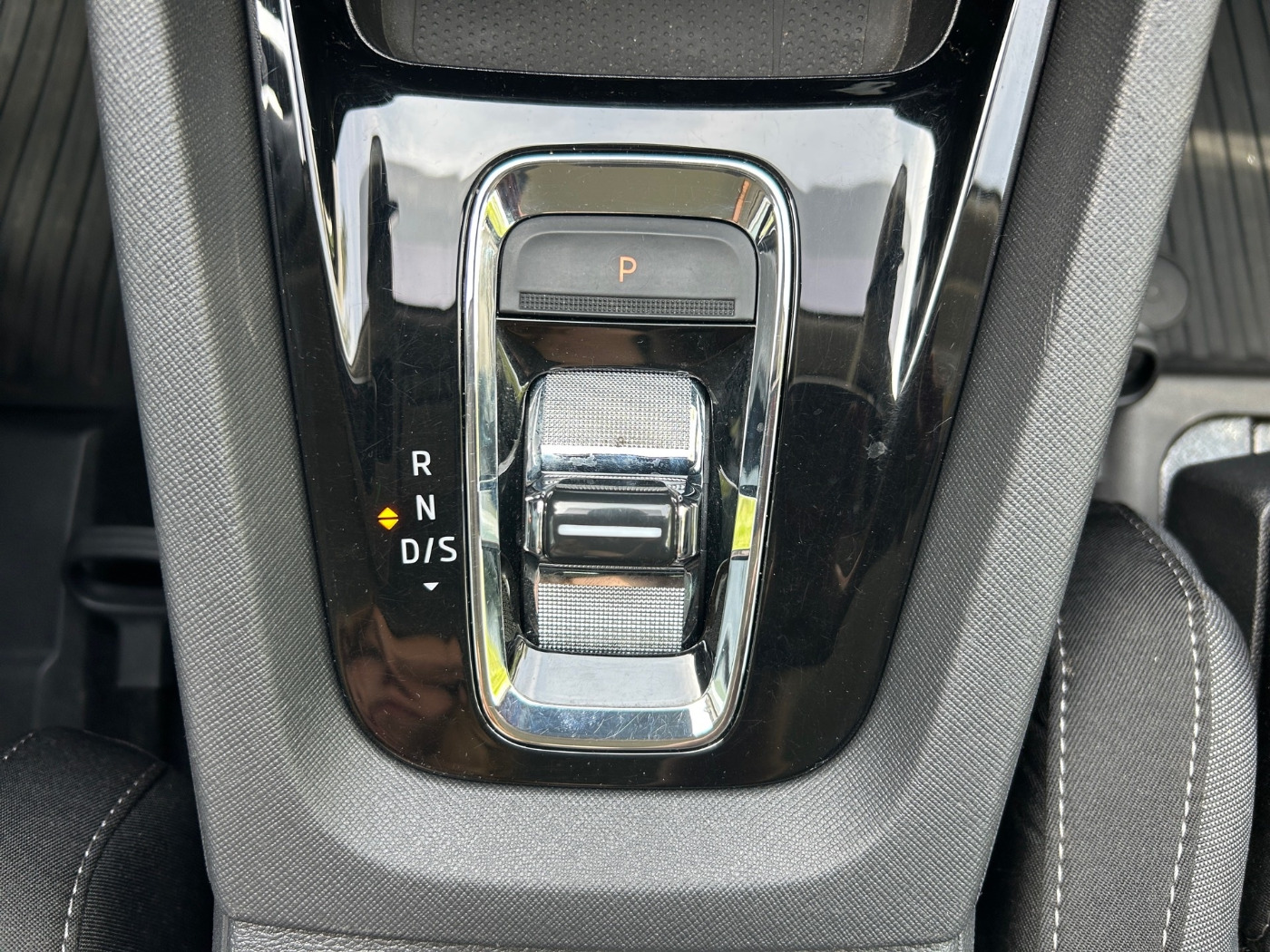 Škoda Octavia Combi 1.5 TSI ACT Clever DSG LM Navi AHK Bild 18