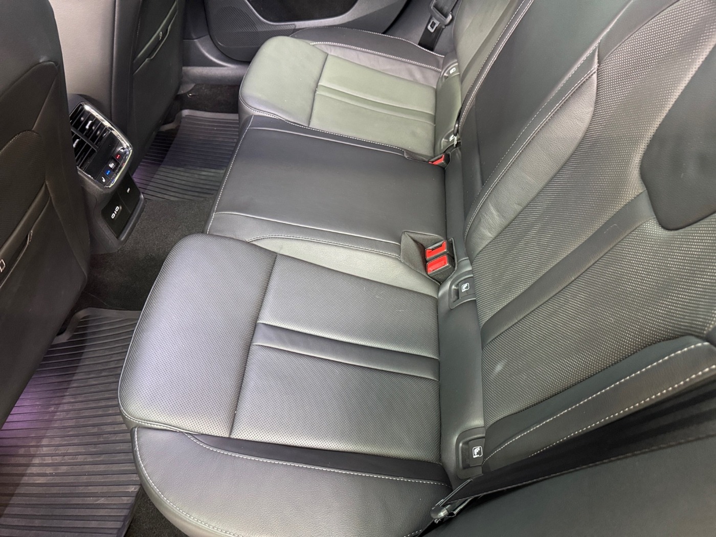 SKODA Octavia Combi 1.4 TSI First Edit. iV LM Navi Standh. Bild 11