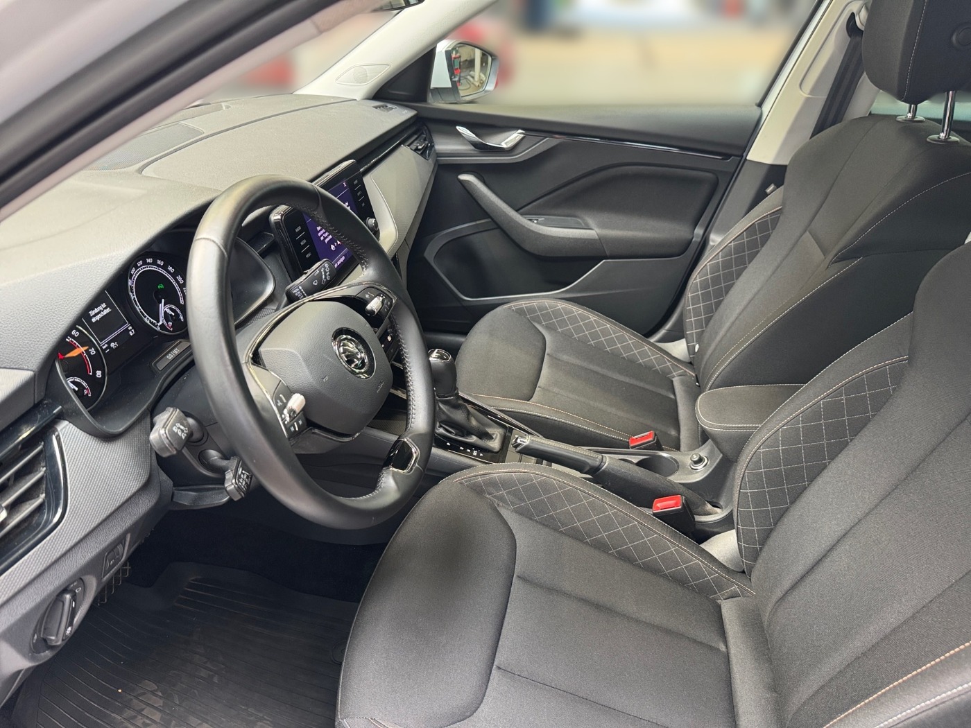 Škoda Kamiq 1.0 TSI Ambition DSG LM Kam.2xKlima ACC AHK Bild 7